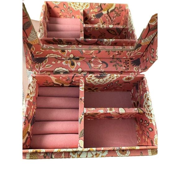 Pink Floral Jewelry Box with Mirror New in Box Giftable - Picture 2 of 5